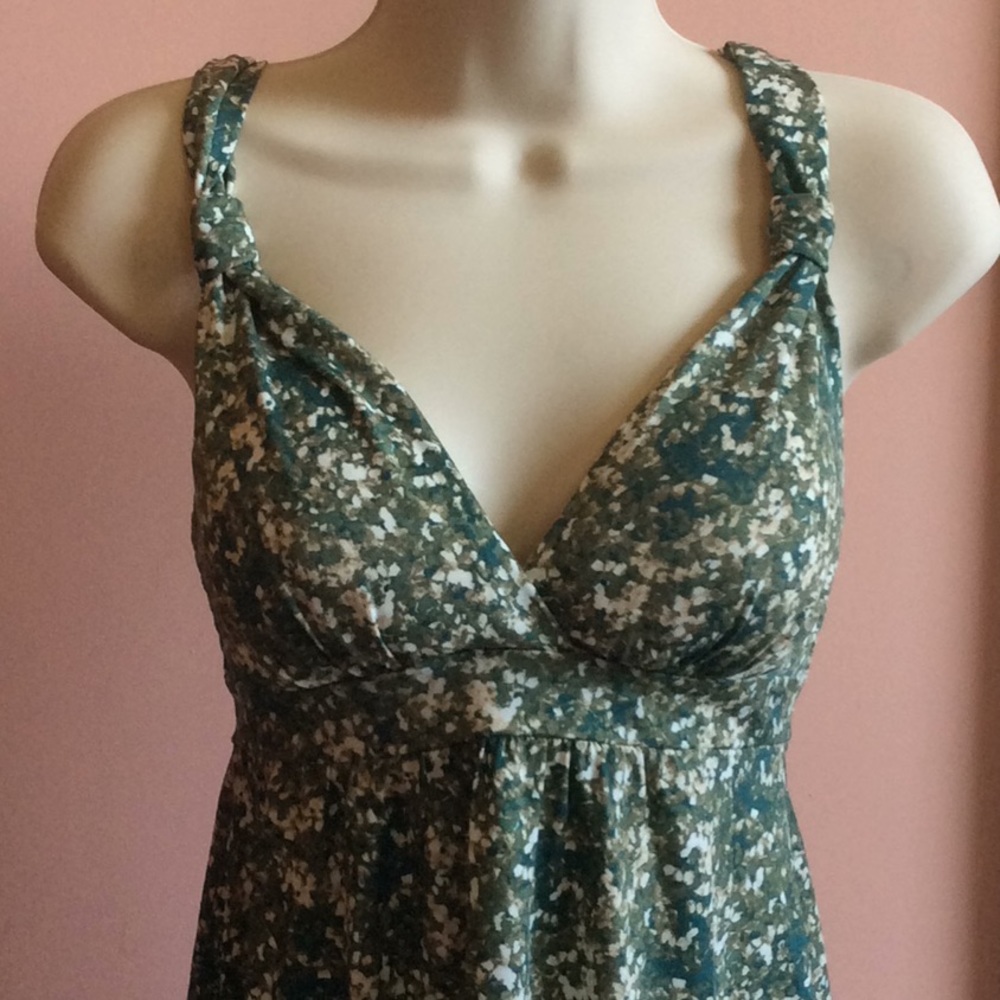 🌴Fun & Flirty Racerback Style Tank NWT, S